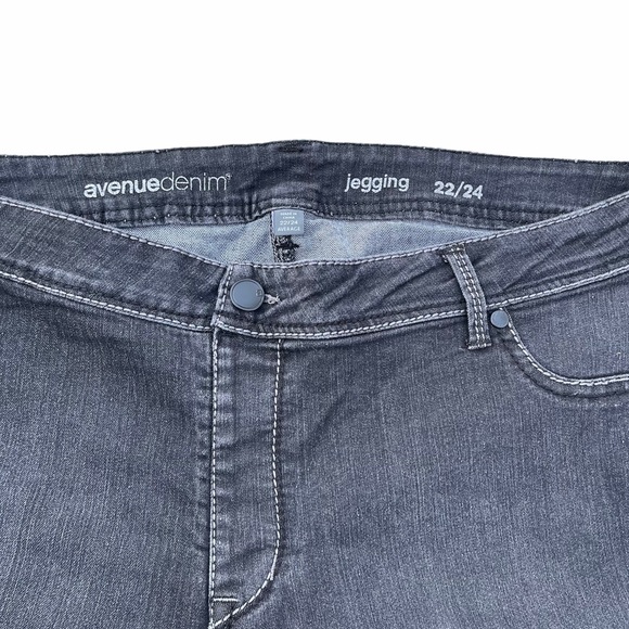 Avenue 22/24 average Gray Jeggings women’s casual - Picture 6 of 7